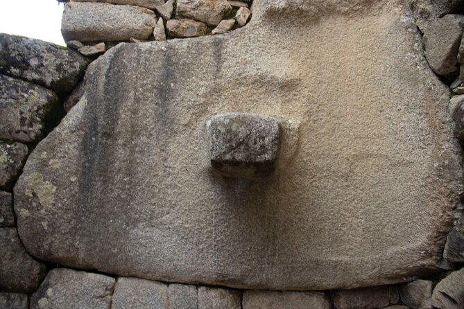 Cusco to Machu Picchu Full-Day Tour : Vistadome & Observatory Train - Lunch and downtime in Aguas Calientes before the return train