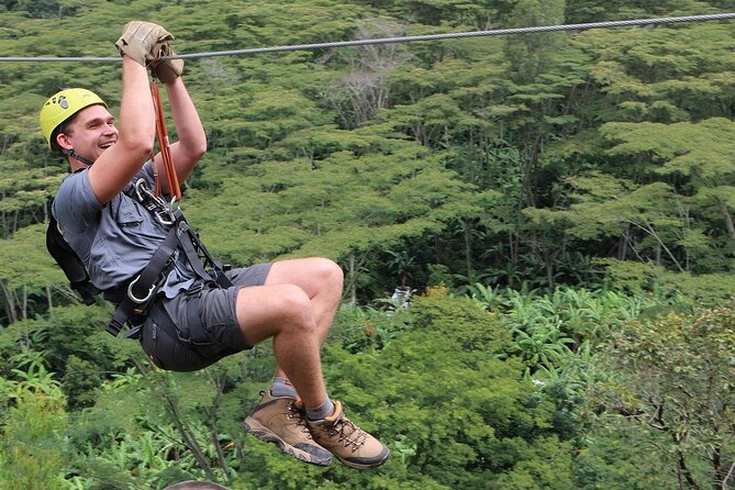 Cusco to Machu Picchu Multiple Sports Activities on the 3D/2N Route - Day 2: Santa Teresa zipline, Hidroeléctrica lunch, then the Aguas Calientes walk