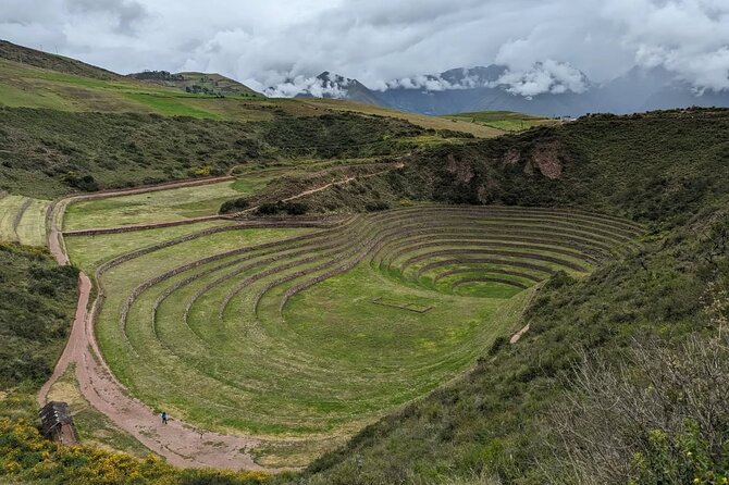 Cusco: Tour al Valle Sagrado + Maras y Moray + Almuerzo Buffet - Stop 1: Chinchero, ruins, church, and hands-on textiles