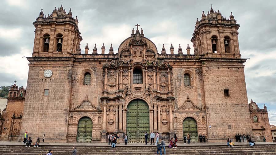 Cusco: Walking Tour with an Experienced Local Guides - The Route: From Main Square Meaning to San Blas Views