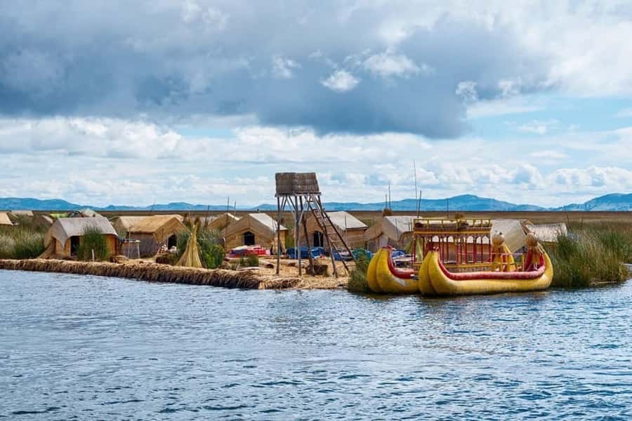 Day Trip to Uros Floating Islands and Amantani Island - Getting picked up in Puno and heading to the lake at 7:20 to 7:50