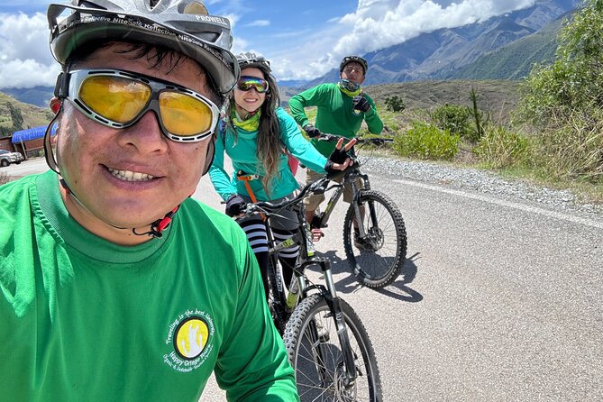 Death Road Peru, Mountain Bike Tour on the Most Dangerous Road - Bikes, Gear, and Guides: Where Comfort Meets Control