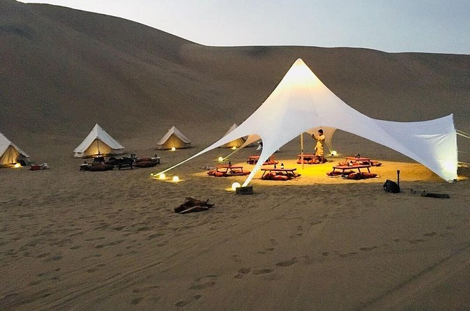 Dinner at Huacachina Desert - Watching the Sunset in the Desert: Timing and Atmosphere