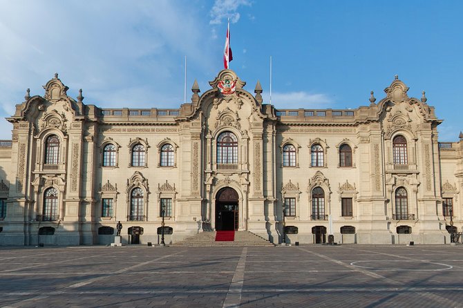 Discover Authentic Flavors: Street Food Tour in Lima - Centro Histórico de Lima: Colonial Streets, Big Landmarks, and Catacombs