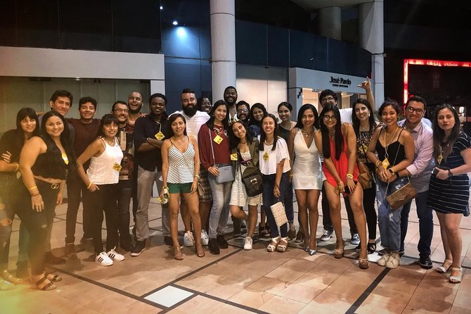 Discover Miraflores nightlife with Bar Crawl Lima - Discounts and free shots: how to use them wisely