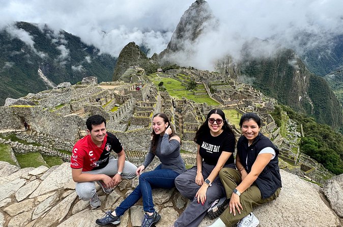 Discover the Treasures of Machu Picchu - Ollantaytambo station: Sacred Valley gateway energy