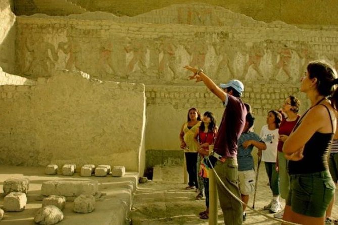 El Brujo - Archeological site & Museum - Dama de Cao: polychrome friezes, a pre-Inca cemetery, and the Lady of Cao complex