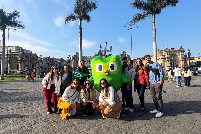Enjoy Lima Walking Historic Center San Martin and Plaza Mayor - Start Where Lima Looks Classic: Gran Hotel Bolívar to Plaza San Martín