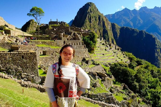 Excursion Sacred Valley and Machu Picchu more Huayna Picchu - Overnight in Machu Picchu Pueblo, with breakfast included