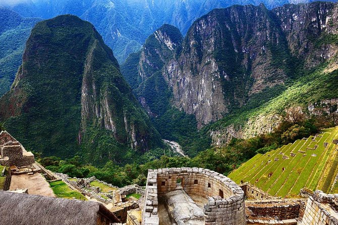Excursion to Machu Picchu from Cusco full day - Private Service - Machu Picchu entry with a 2.5-hour guided tour plus free exploring