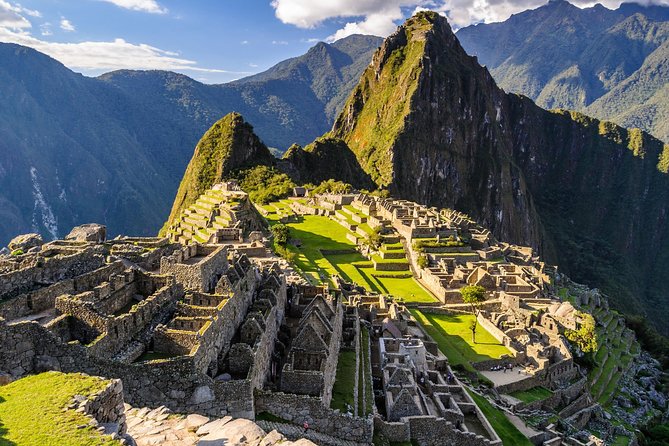 Excursion to MachuPicchu from Cusco with lunch | Private Service| - From Aguas Calientes to the Machu Picchu Gate: The Bus Ascent and Ticket Check