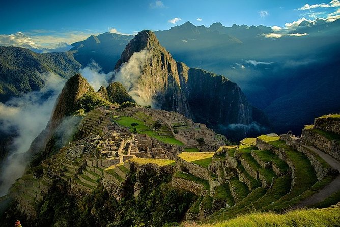 Excursion to MachuPicchu from Cusco with lunch | Private Service| - Ollantaytambo Train to Aguas Calientes: Comfortable Transit to Your Real Starting Line