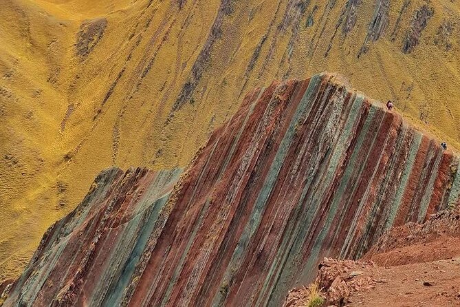 Excursion to Pallay Punchu from Cusco with Coca Ceremony Private. - Pallay Punchu, Cusco’s Woven Poncho Ridge in Plain Sight