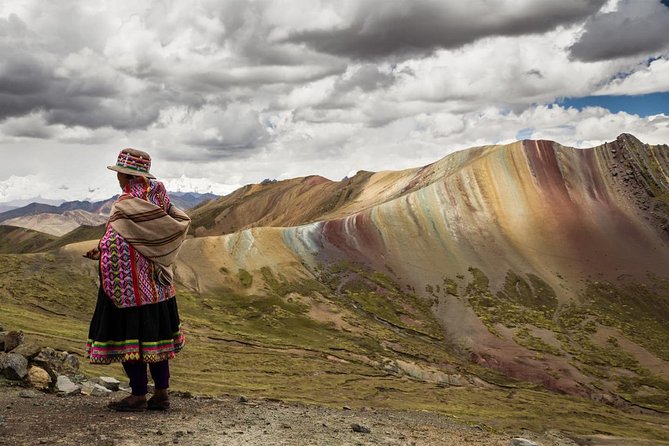 Excursion to Rainbow Mountain Palcoyo from Cusco - Time for photos, lamas, and the kind of help you want at altitude