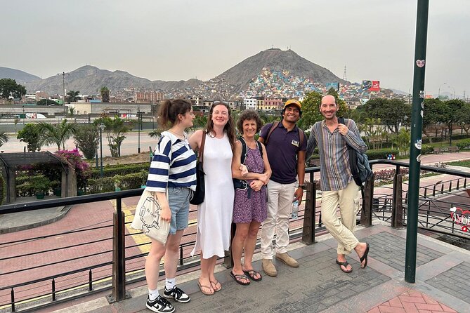 Experience Lima: Taste 12 Snacks and Visit Top Monuments - Starting in Barrios Altos: ceviche plus chicha morada