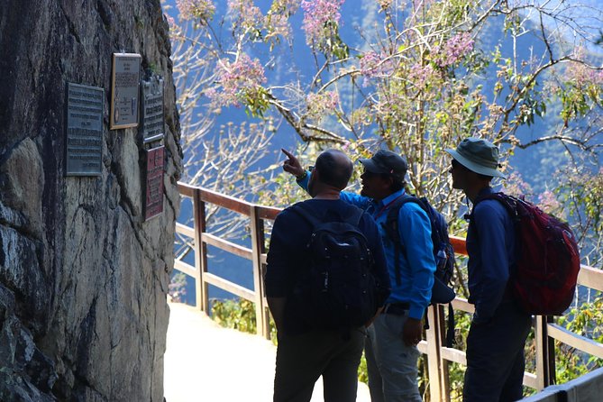 Family-Friendly Machu Picchu Tour from Cusco 08:30 am departure - Cusco Pickup and the Drive to Ollantaytambo Station