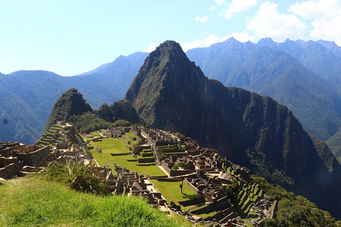 Family-Friendly Machu Picchu Tour from Cusco 08:30 am departure - The Ollantaytambo Train to Aguas Calientes, and the Food Reality