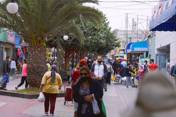 Four Districts of Lima with a Local Market - Stop 2: Barranco, murals, artists, and that laid-back Lima mood