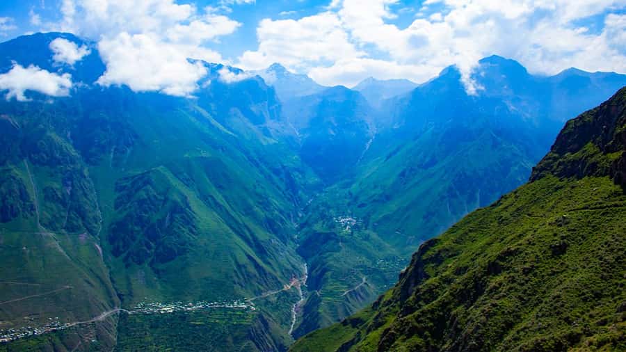 From Arequipa: Colca Canyon Full-Day Guided Tour with Meals - Breakfast and Chivay timing: fueling before altitude and canyon time