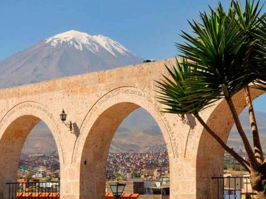 From Arequipa: Mirabus City Tour | Yanahuara Viewpoint | - Key things to know before you go