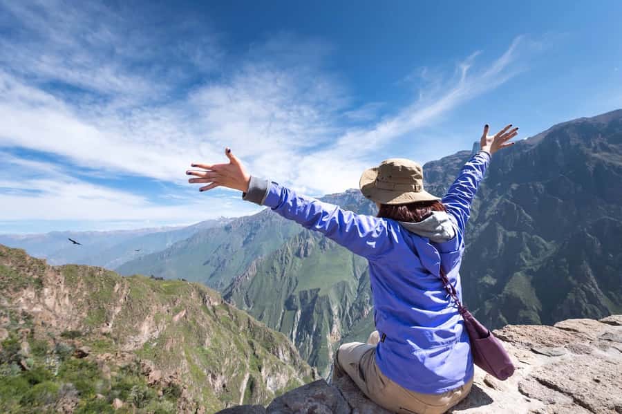 FROM CABANACONDE: VISIT TO THE CRUZ DEL CONDOR VIEWPOINT, DURATION 2 HOURS - Cruz del Cóndor: where you watch for condors and canyon depth