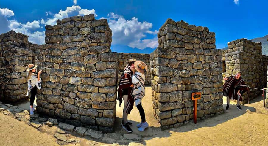 From Cusco: 1-day Machu Picchu Tour by Train - Return train to Ollantaytambo and back to Cusco