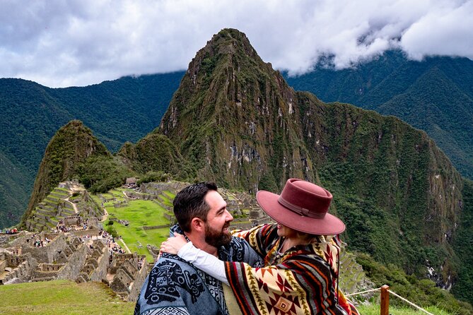 From Cusco - 2-Day Tour to the Sacred Valley and Machu Picchu with Lunch - Ollantaytambo: stonework, terraces, warehouses, and the last standing Inca citadel feeling