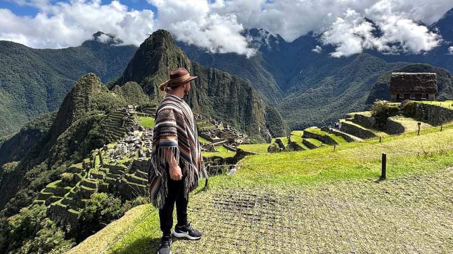 From Cusco: 2-Day Trip to the Sacred Valley and Machu Picchu - The train ride to Aguas Calientes: where the views can make or break your mood