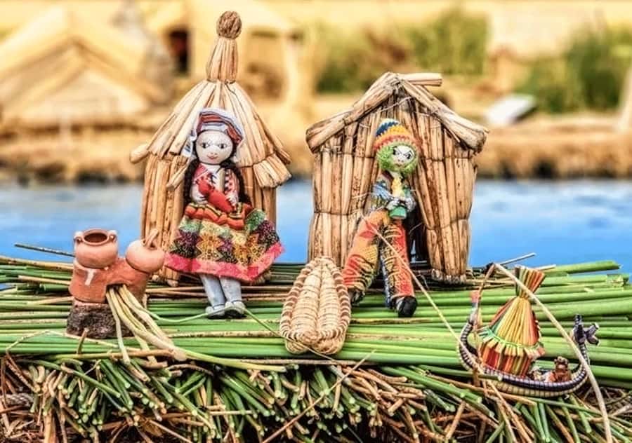 From Cusco: 2-Night Lake Titicaca Excursion - Day 2 on Lake Titicaca: Uros first, then Amantani