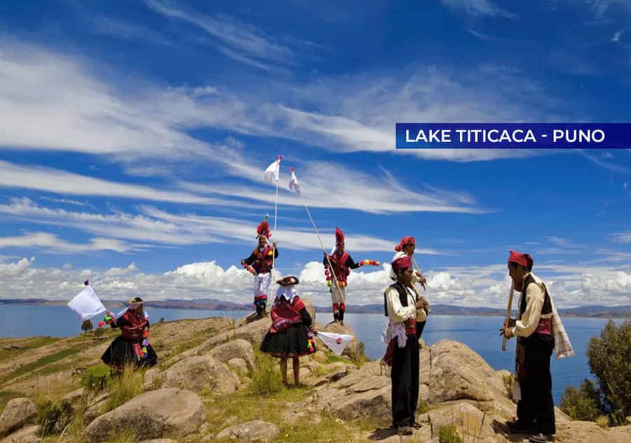 From Cusco: 2-Night Lake Titicaca Excursion - Day 1 in Cusco: the overnight bus setup