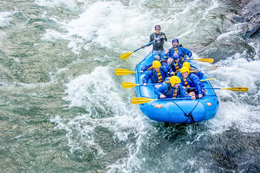 From Cusco: 4-Day Inca Jungle Adventure to Machu Picchu - Day 1: Malaga Pass bike descent, optional Class III and IV rafting, and Santa Maria lodge night