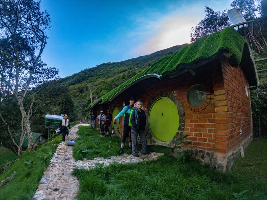 From Cusco: 5-Night Trip with Salkantay Trek & Machu Picchu - Day 3: Lucmabamba Coffee Farm and the Llactapata Camp for Machu Picchu Views