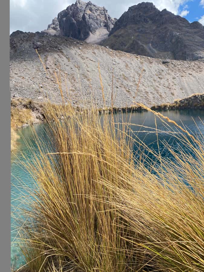 From Cusco: 7 lakes with hot springs in Ausangate and meals - The First Big Hike: Toward the Lagoons Near Ausangate