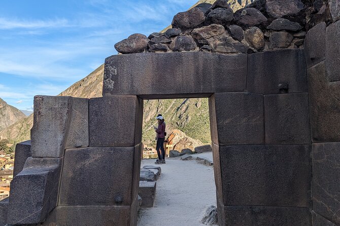 from Cusco:Chinchero,Moray & Salt Mines drop-off in Ollantaytambo - Getting picked up, moving safely, and keeping your day on track