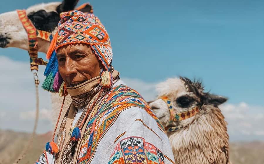 From Cusco: Full day Palccoyo Mountain tour - Lunch back in Cusipata, then the ride home