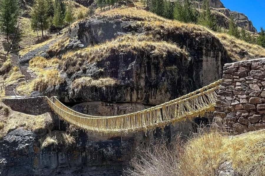 From Cusco: Inka Suspension Bridge Qeswachaca - Qeswachaka - Why the Qeswachaca Rope Bridge is the point of this whole day