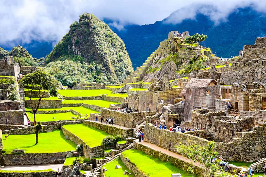From Cusco: Machu Picchu Full-Day Guided Tour - Lost Citadel entrance and how the guide timing shapes your experience