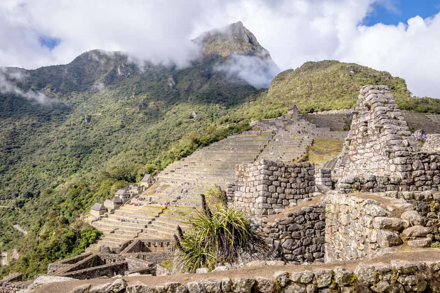 From Cusco: One-Day Tour to Machu Picchu - Entering Machu Picchu: photo stop plus a guided walk