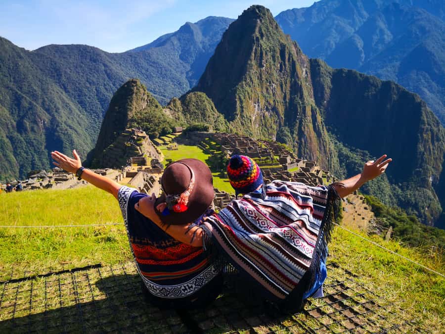 From Cusco: One-Day Tour to Machu Picchu - Cusco pickup to the train to Aguas Calientes
