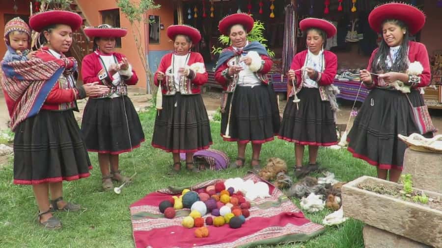 From Cusco: Sacred Valley of the Incas Full-Day Tour - Meet the Andean Weaver: See Pre-Columbian Techniques Up Close