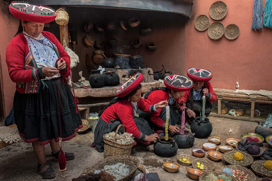 From Cusco: Sacred Valley Tour with Buffet Lunch - Chinchero Painted Murals and the Weaving Center Stop