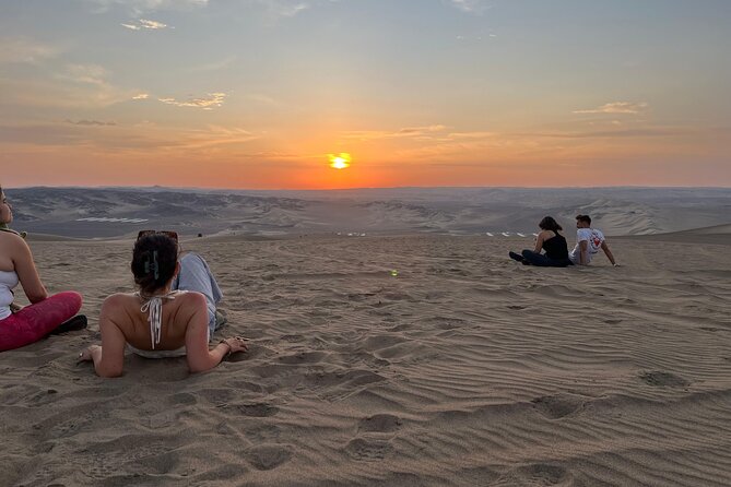 From Huacachina: Sunset buggy and sandboarding - Meeting at La Casa de Bamboo and the S/3.60 cash tax moment