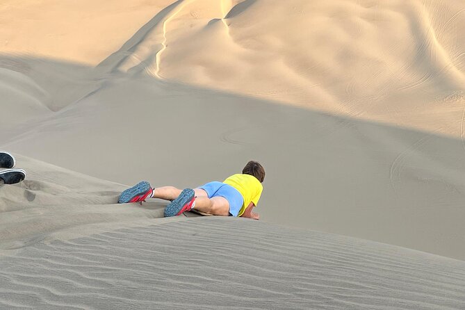 From Huacachina: Sunset buggy and sandboarding - Sunset in Huacachina Oasis: why the timing matters more than the dunes