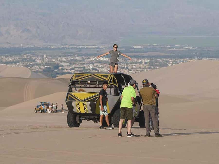 From Lima: Ballestas Islands and Huacachina Sunset Day Trip - Heading Back to Lima: A Late Finish and How to Survive It