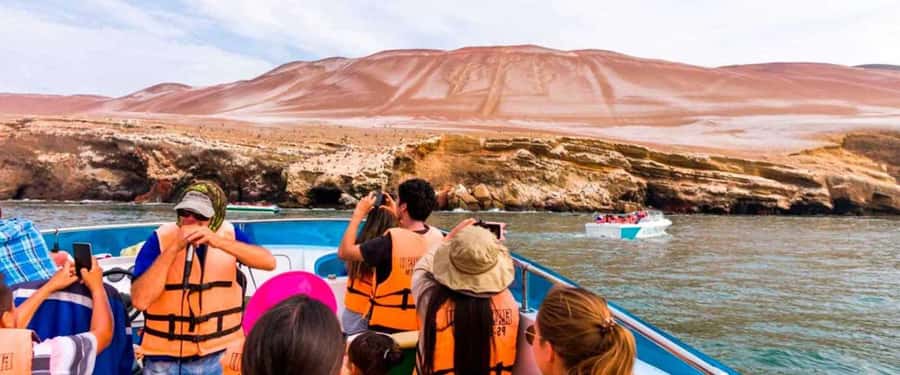 From Lima: Full Day Tour (Paracas + Huacachina) - Practical tips so you enjoy the boat and the dunes without stress