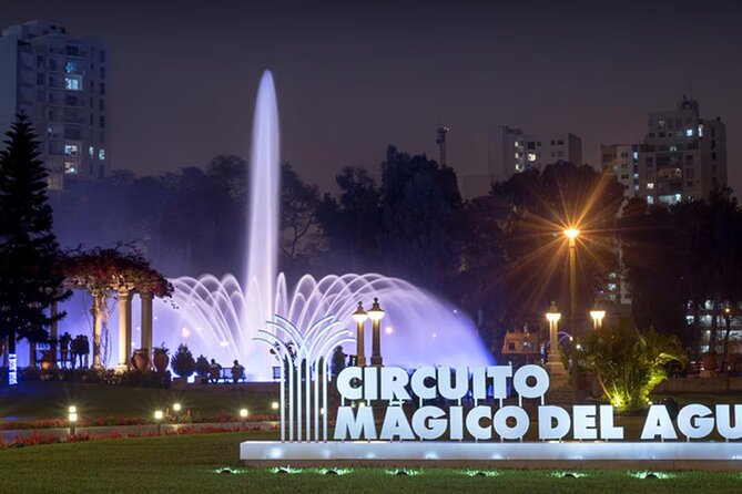 From Lima Magic Water Circuit Tour - The show itself, water-light-music and projected images on the water
