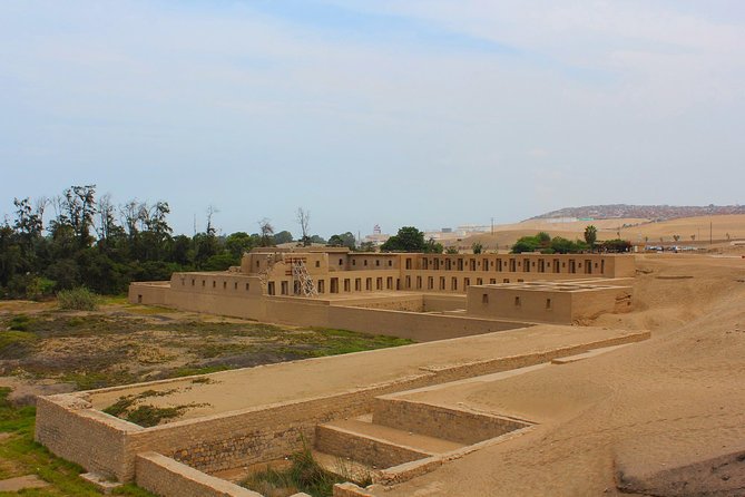 From Lima: Pachacamac, Barranco & Chorrillos Private Tour - Guides, English, and the One Thing to Confirm