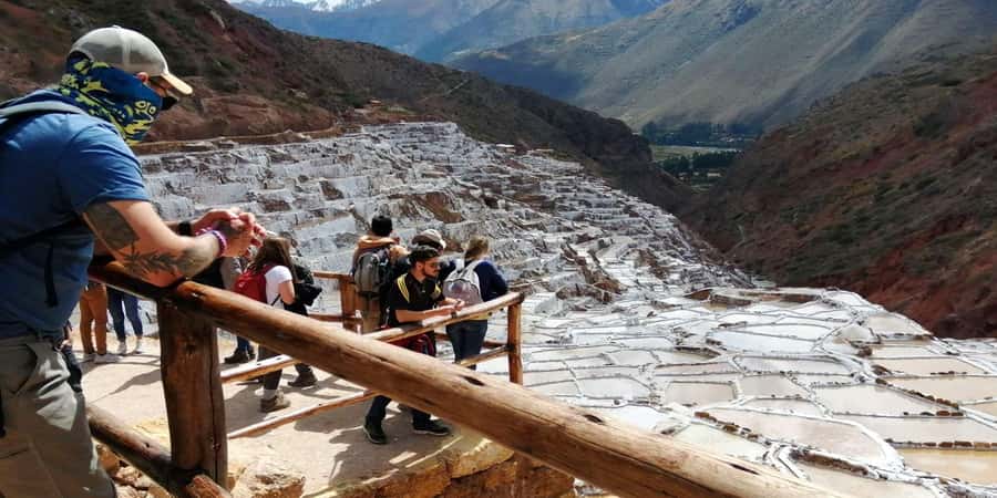 From Ollantaytambo: Moray, Maras, and Chinchero Guided Tour - A one-day Sacred Valley circuit that starts and ends in Ollantaytambo