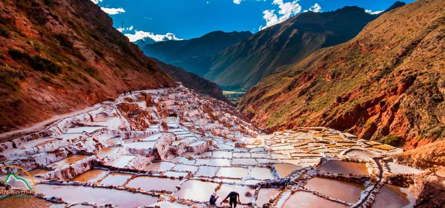 From Ollantaytambo: Moray, Maras, and Chinchero Guided Tour - Maras salt mines: seeing 2,000 working pools in the middle of the Sacred Valley