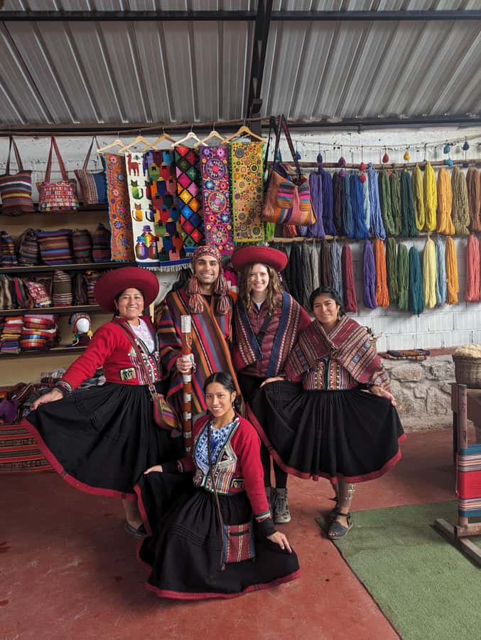 From Ollantaytambo:Moray, Salt Mines, Chinchero end in Cusco - Why this Sacred Valley day trip is such an efficient Cusco plan